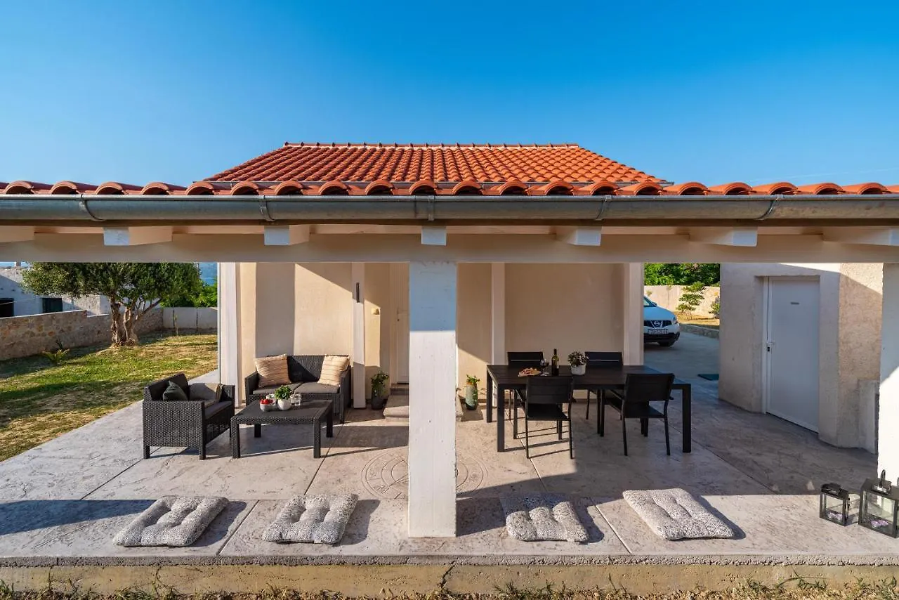 Holiday House Ventum Razanac Holiday home